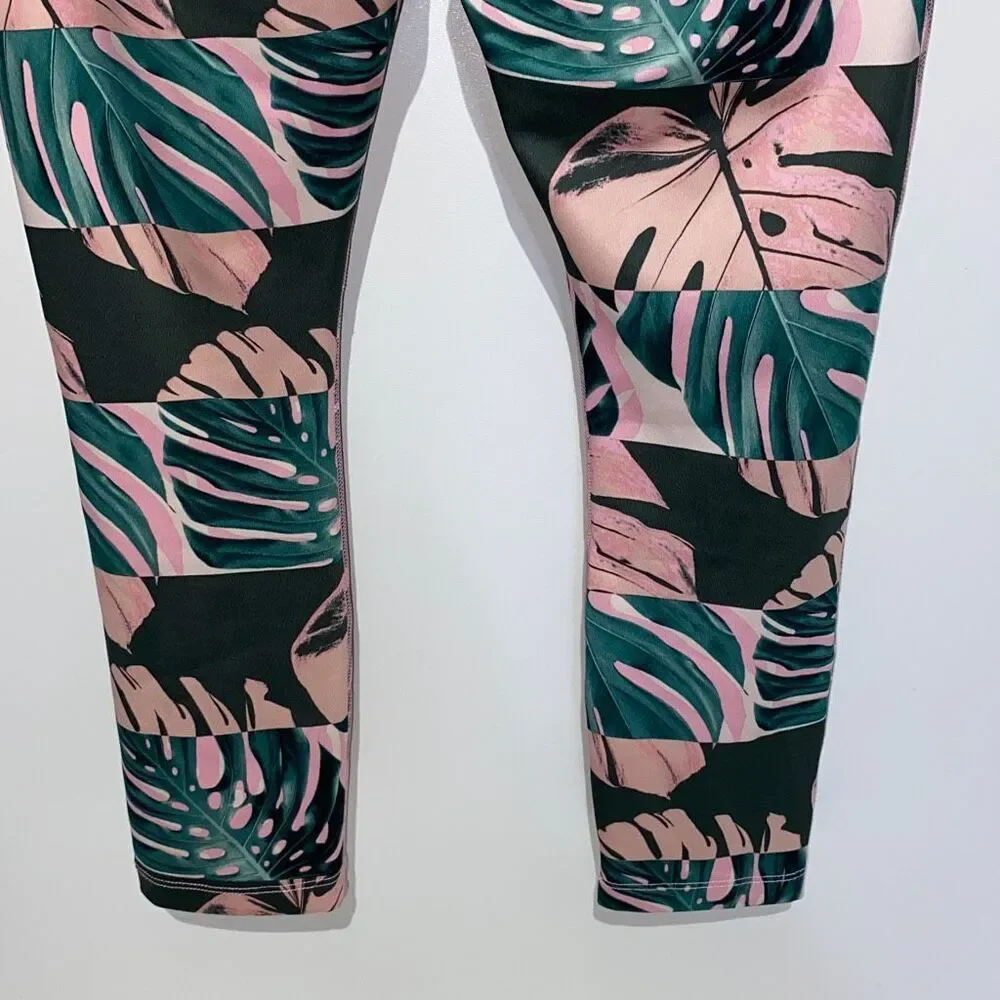 Nike Women's Pink‎ High Waisted Crop Dri Fit Leggings Size Medium